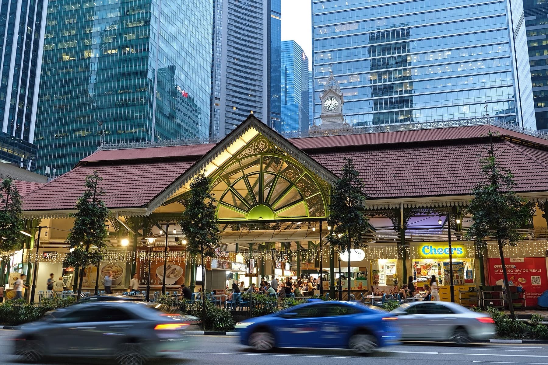 Transit hub — The Best Airports for Turning a Layover Into a Micro-Trip