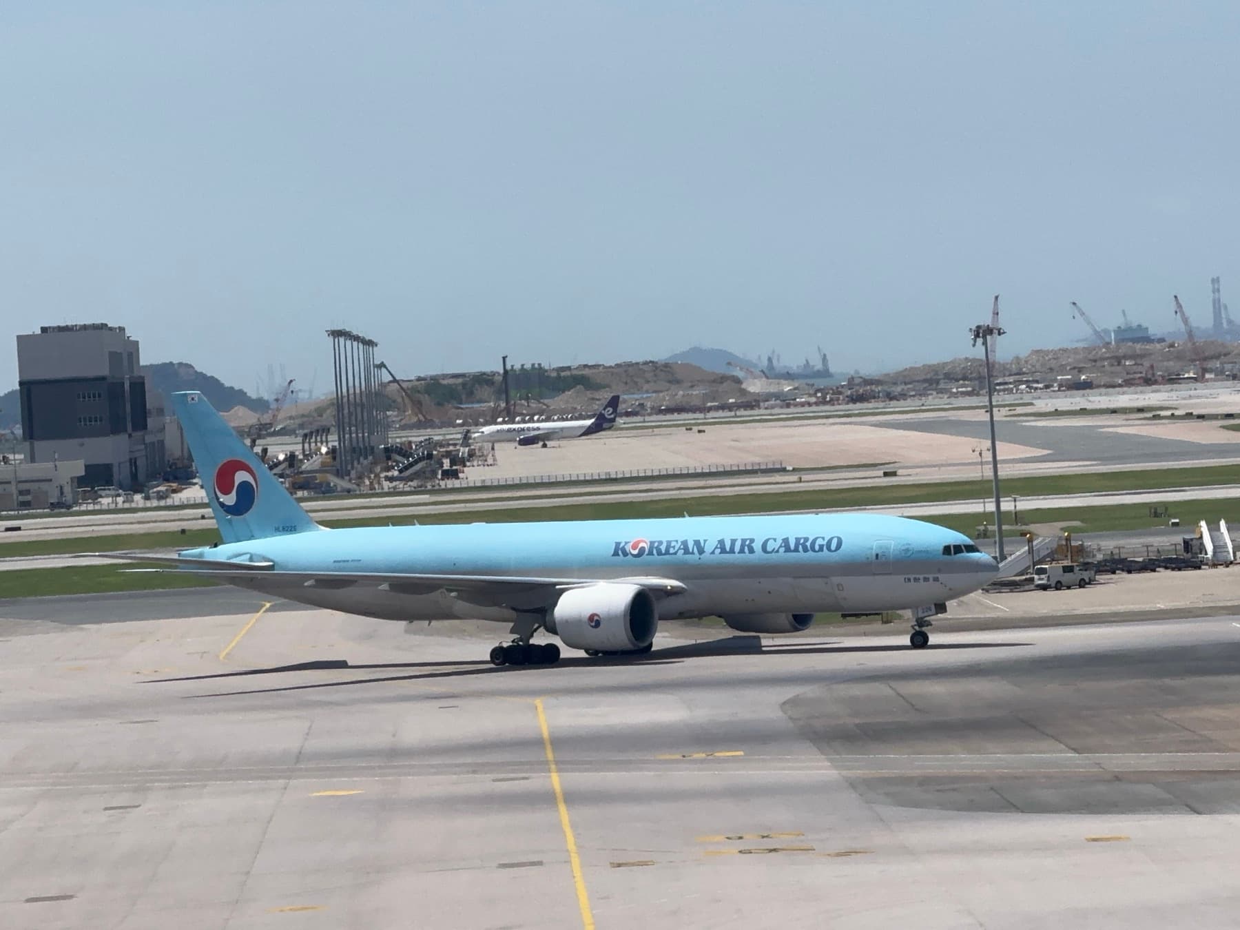 Korean Air Cargo freighter on an Incheon–Hong Kong cargo run — Korea’s July Exports Hit Nearly $99 Billion as Chips Almost Tripled