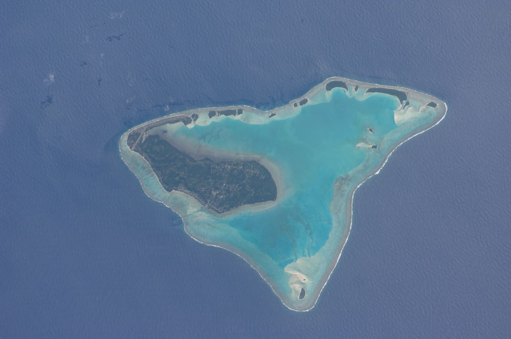 Astronaut photograph of Aitutaki atoll and lagoon, Cook Islands