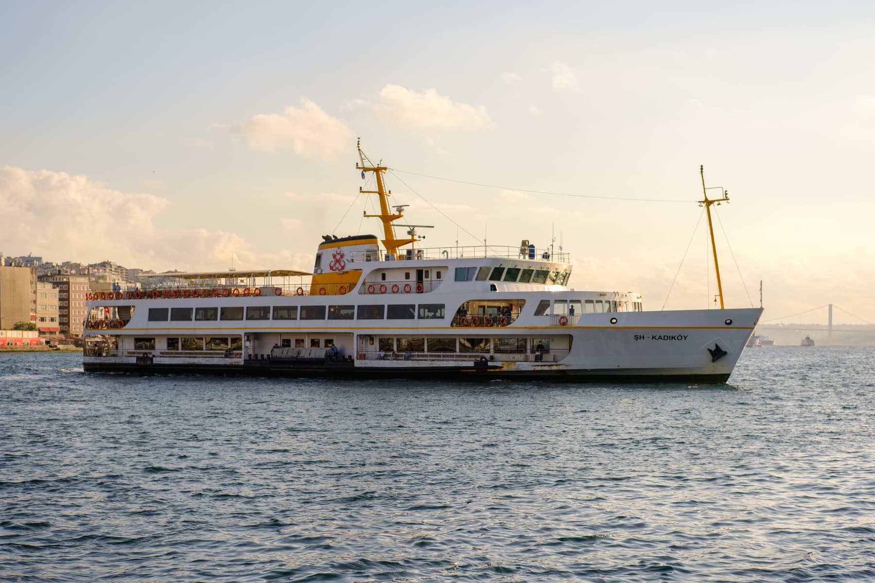 Şehir Hatları city ferry on the Bosphorus toward Kadıköy